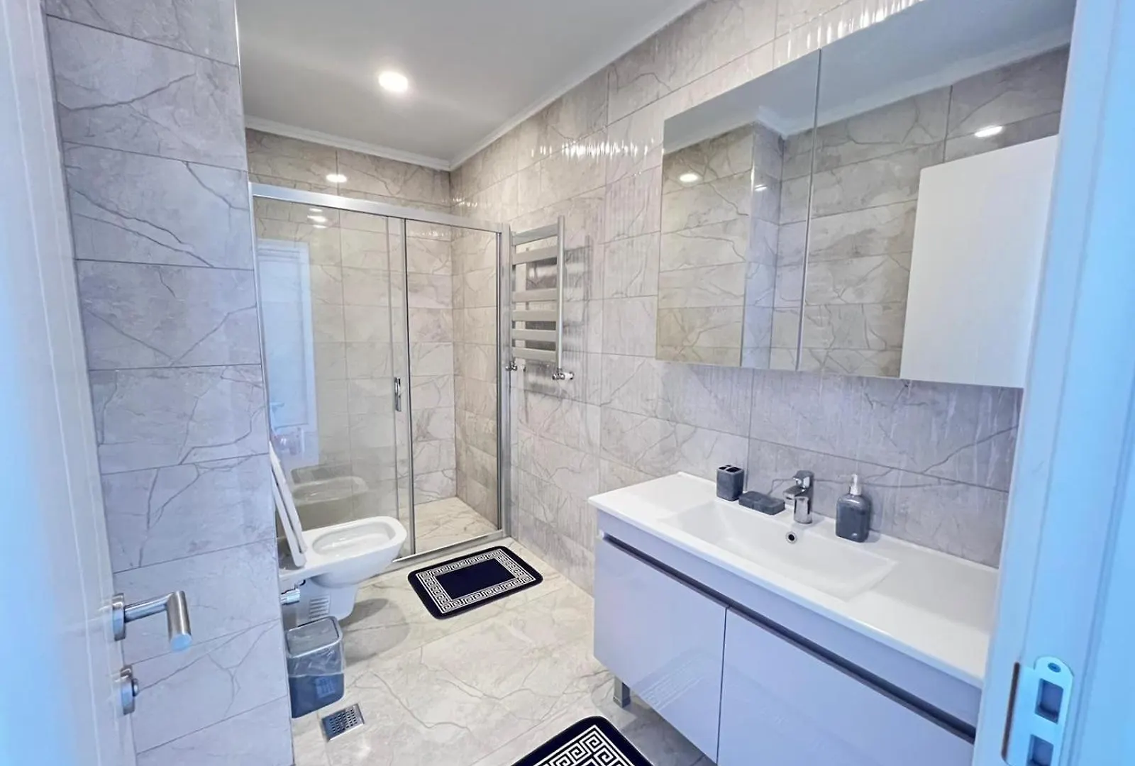 Wonder Homes- Luxury Flat With Taksim Square And Park View Stambuł