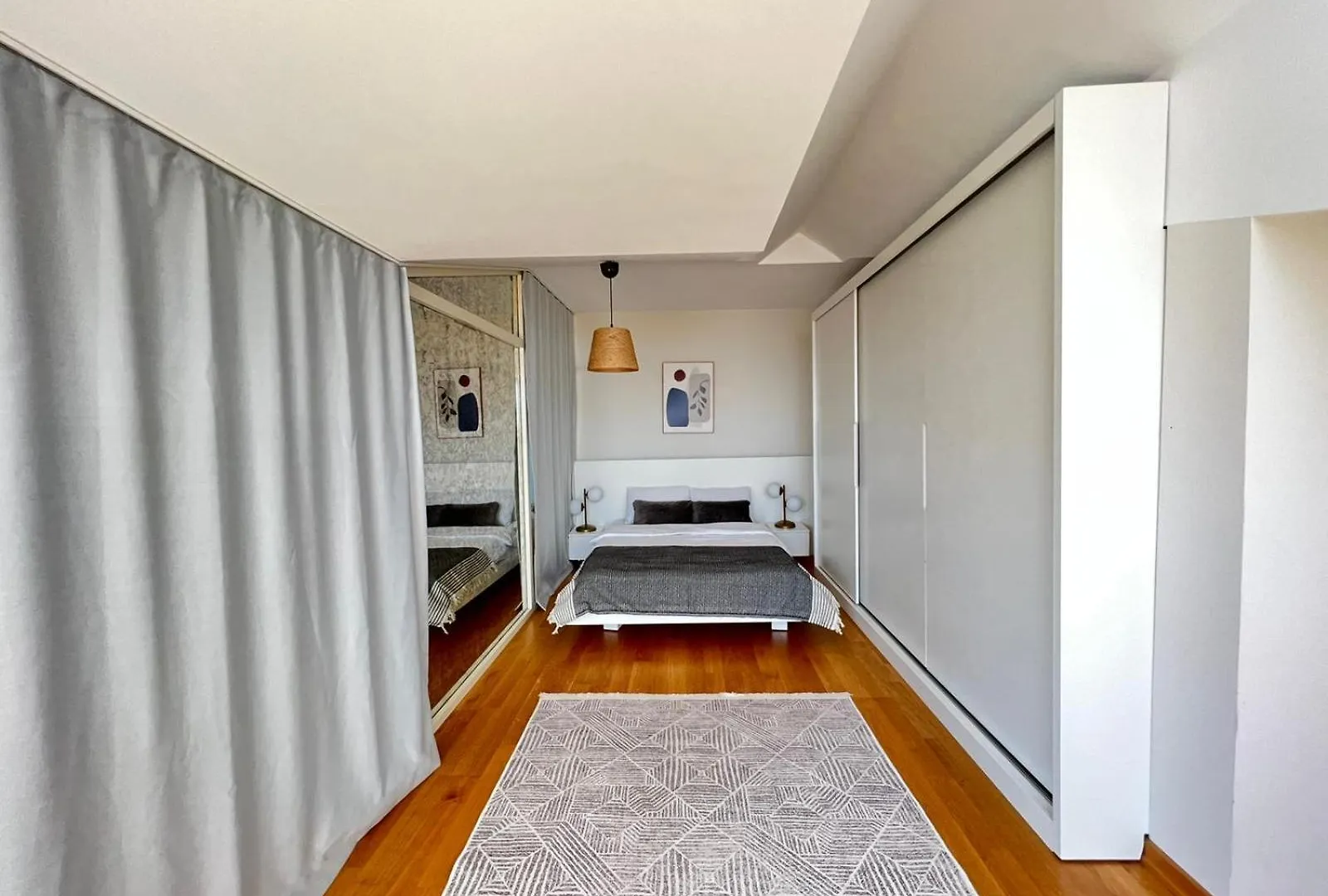 Wonder Homes- Luxury Flat With Taksim Square And Park View Istambul
